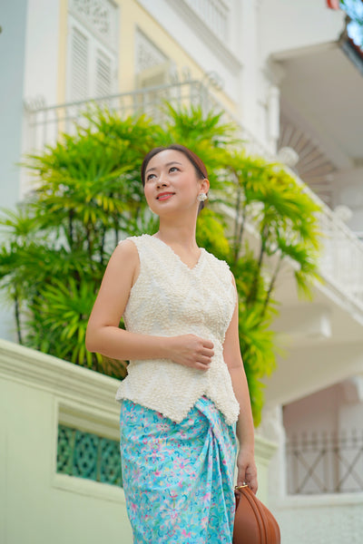 3D Tenun White Vest Top