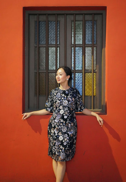 MAGNIFIQUE Shift Dress