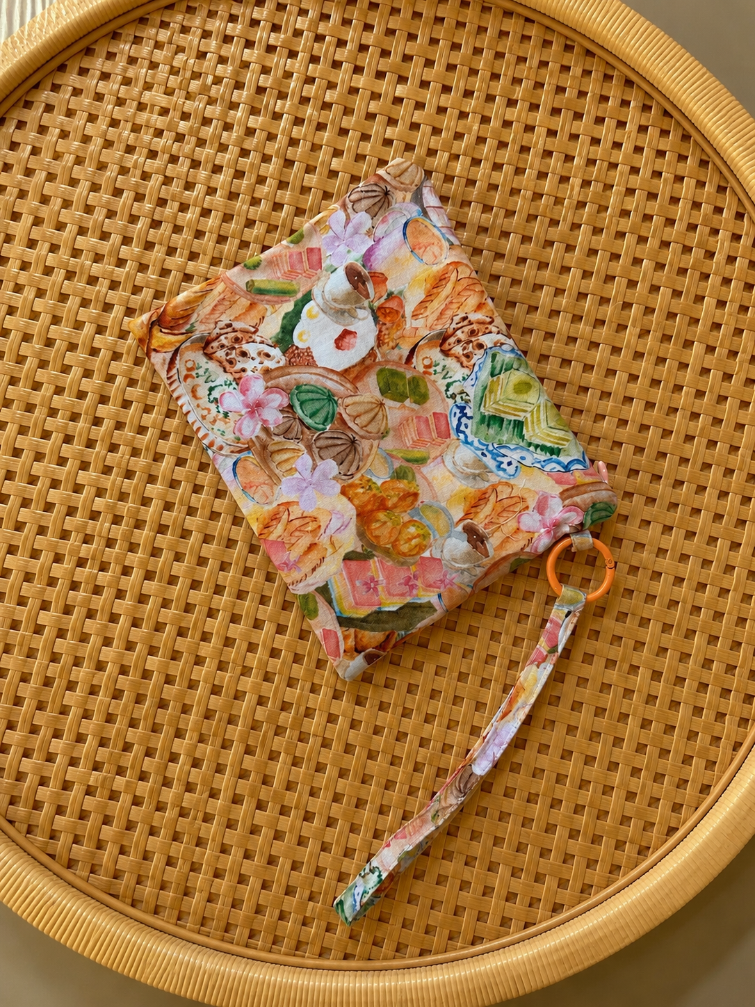 SHIOK! Wristlet