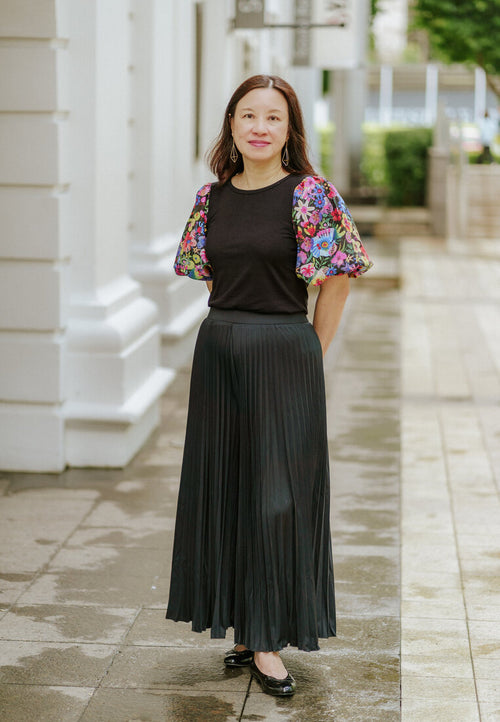 Eye On The World Puff Sleeve Top