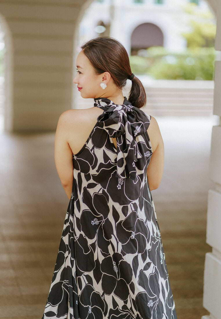 BUNGA Halter Dress