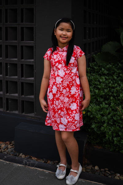 PERANAKAN PAWS Red Girl Sleeve Cheongsam Dress