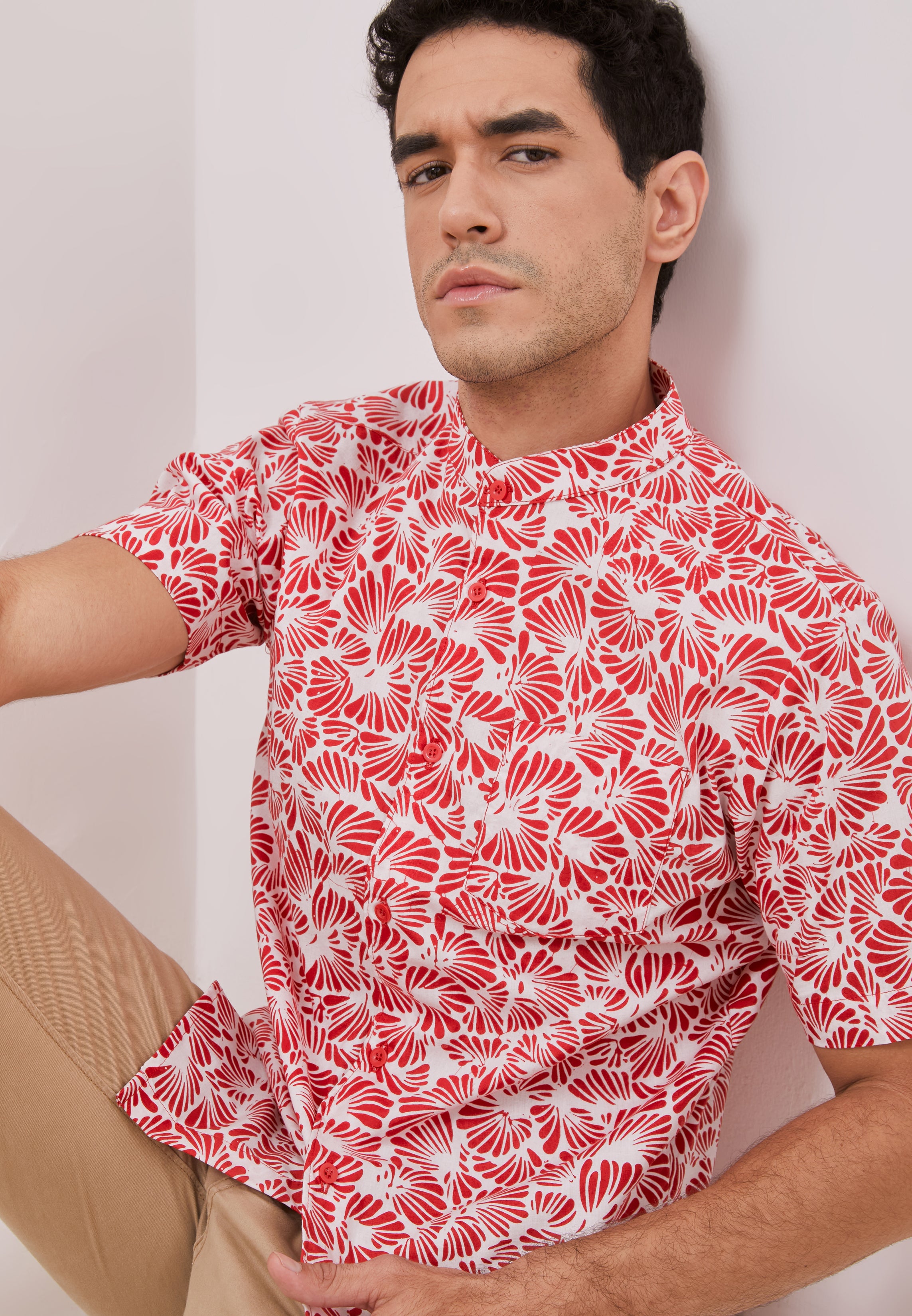 DAUN Man Batik Shirt