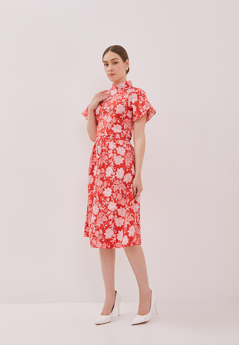 PERANAKAN PAWS Red Sleeve Crop Top