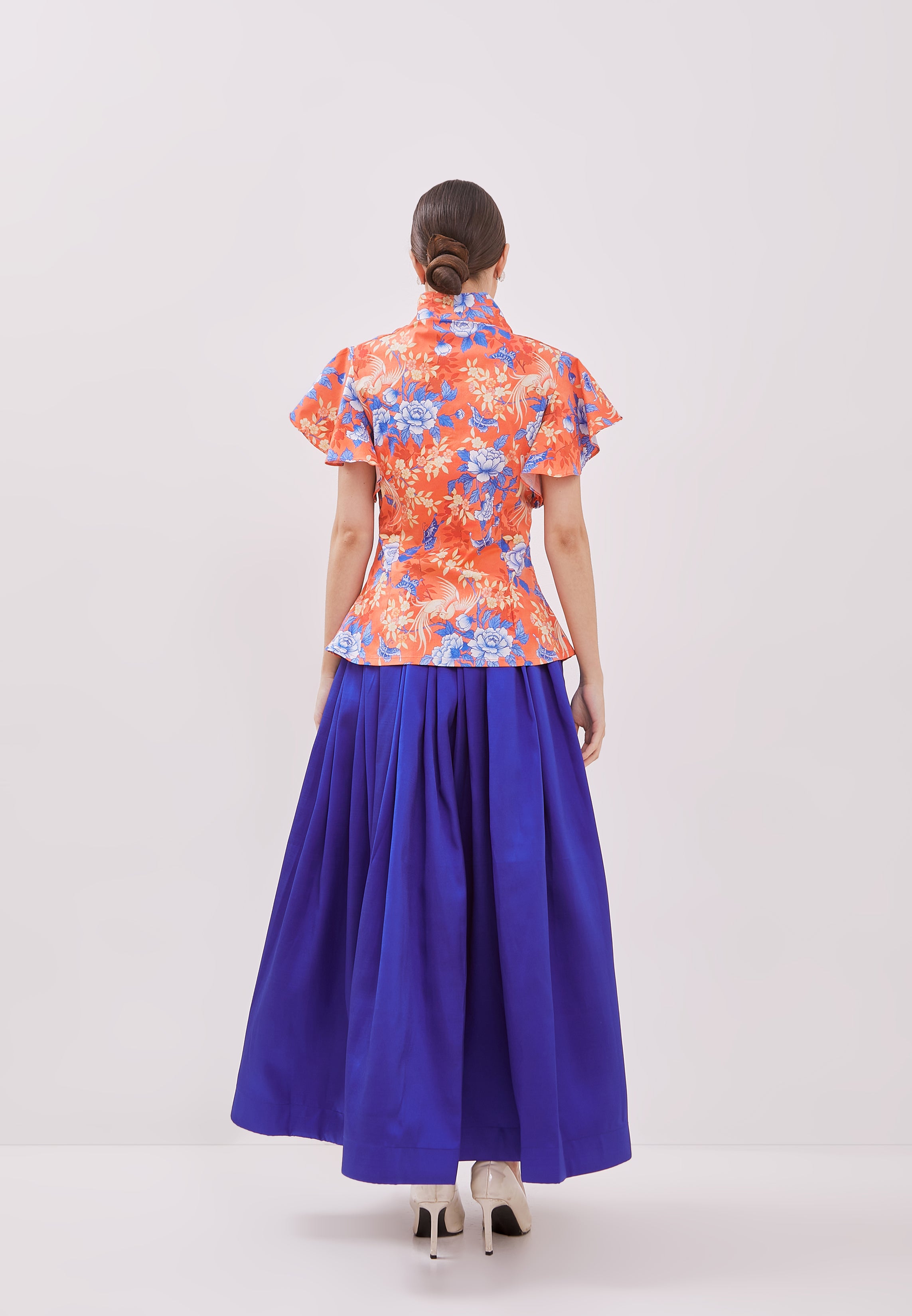 BIRDS & BUTTERFLY Kebaya Flutter Sleeve Top