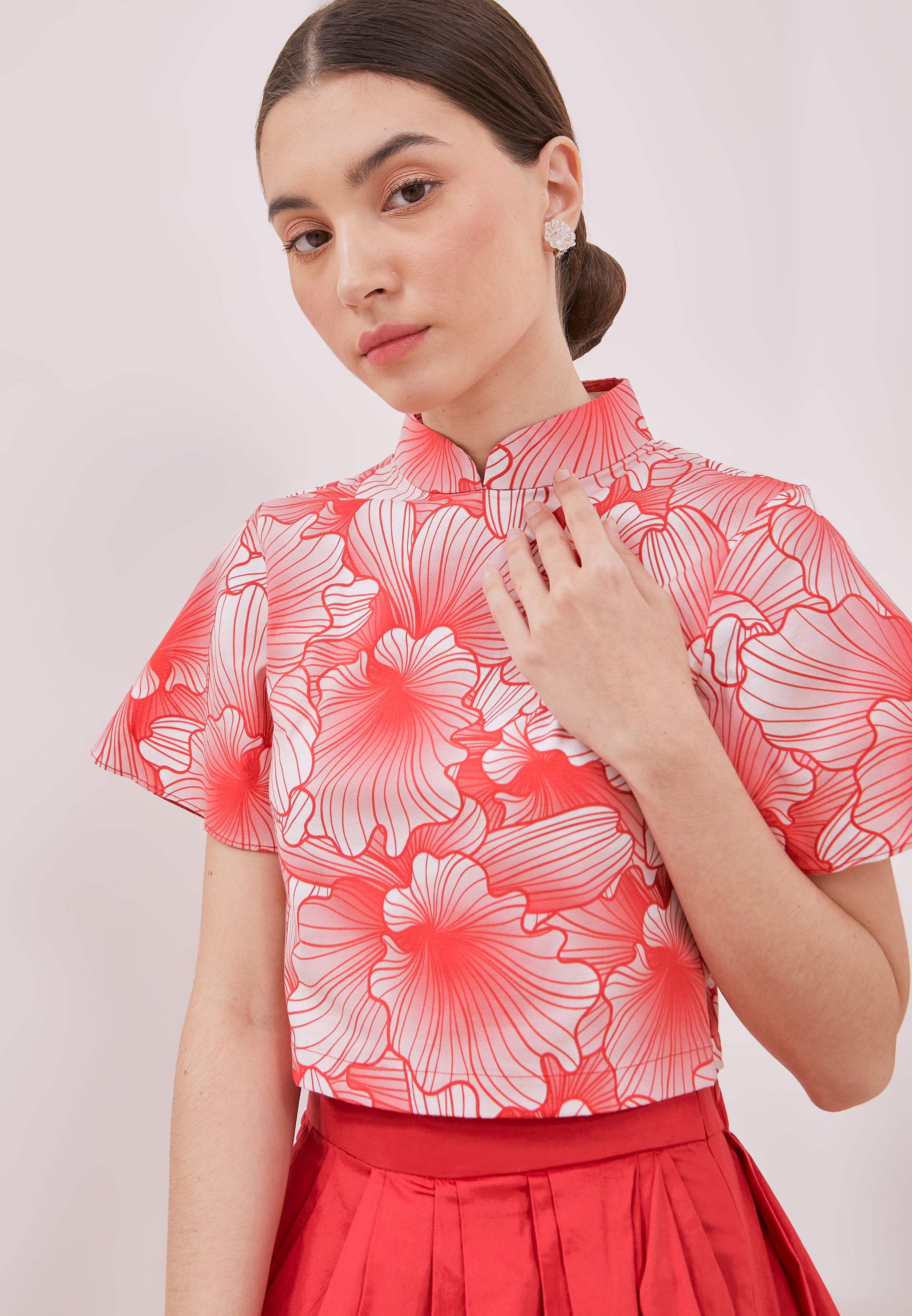 ORCHID Sleeve Crop Top