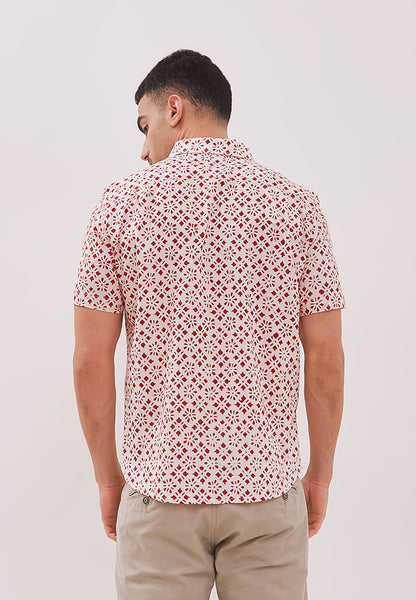 TWINKLING STARS White Man Batik Shirt With Point Collar
