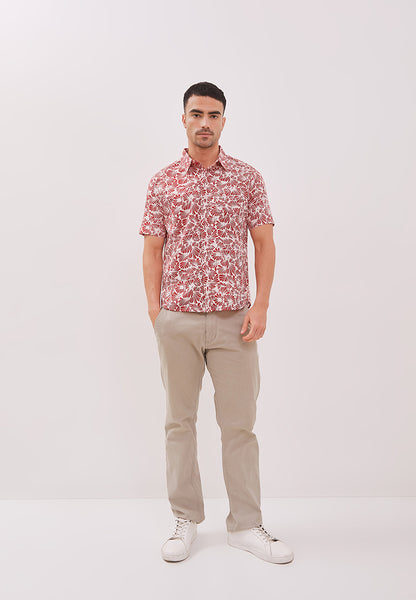 DAUN Man Batik Shirt With Point Collar
