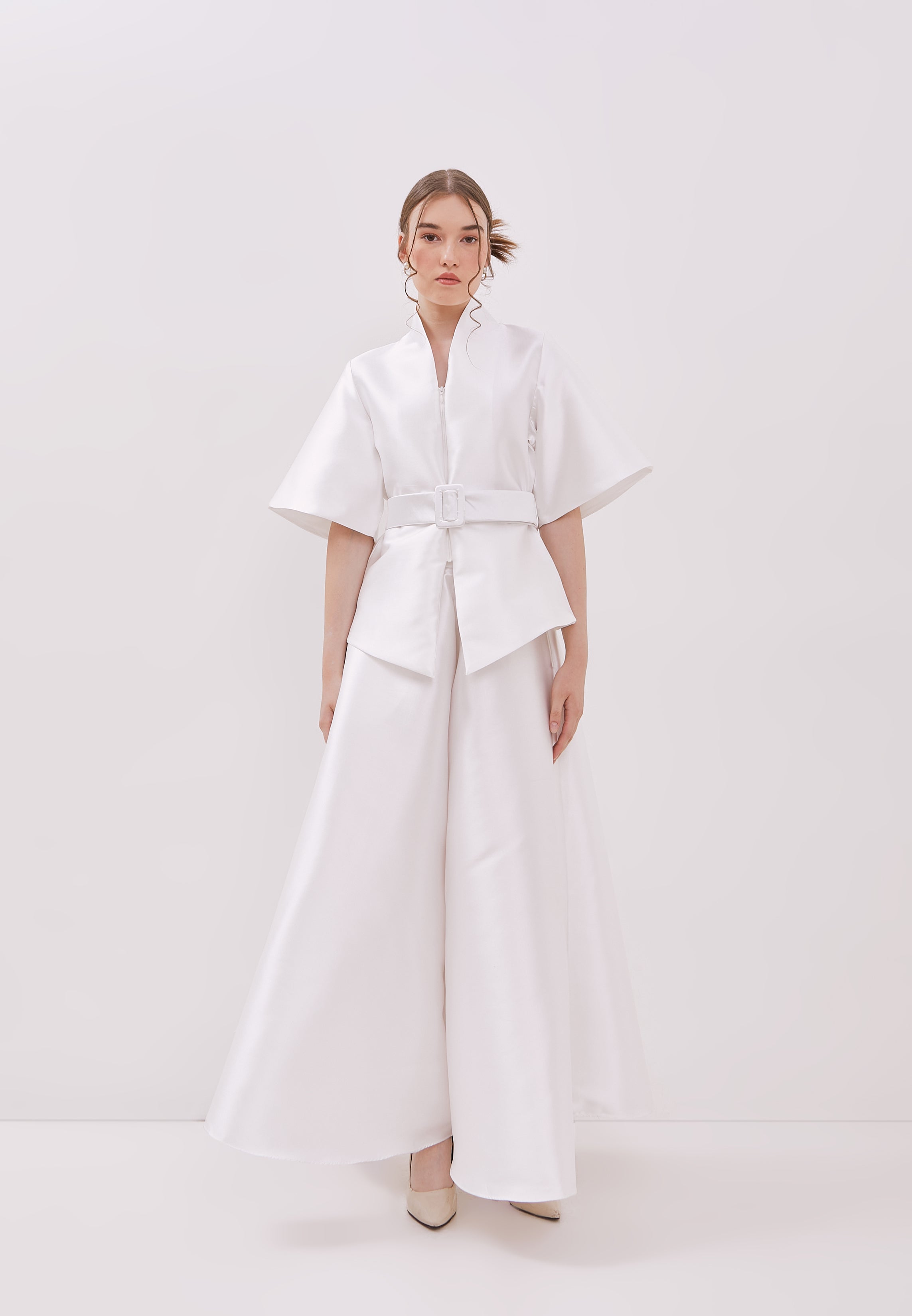 PEARL WHITE Kebaya Jacket