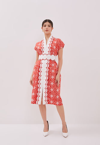 CALLIGRAPHY TILES Nyonya Dress