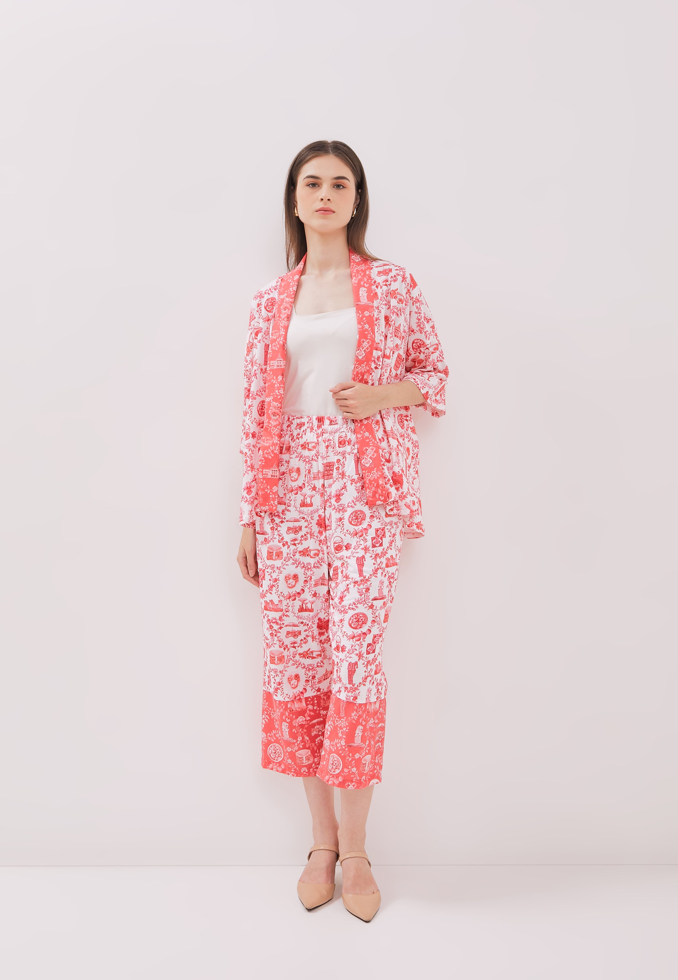 SINGAPORE ICONS Nyonya Top