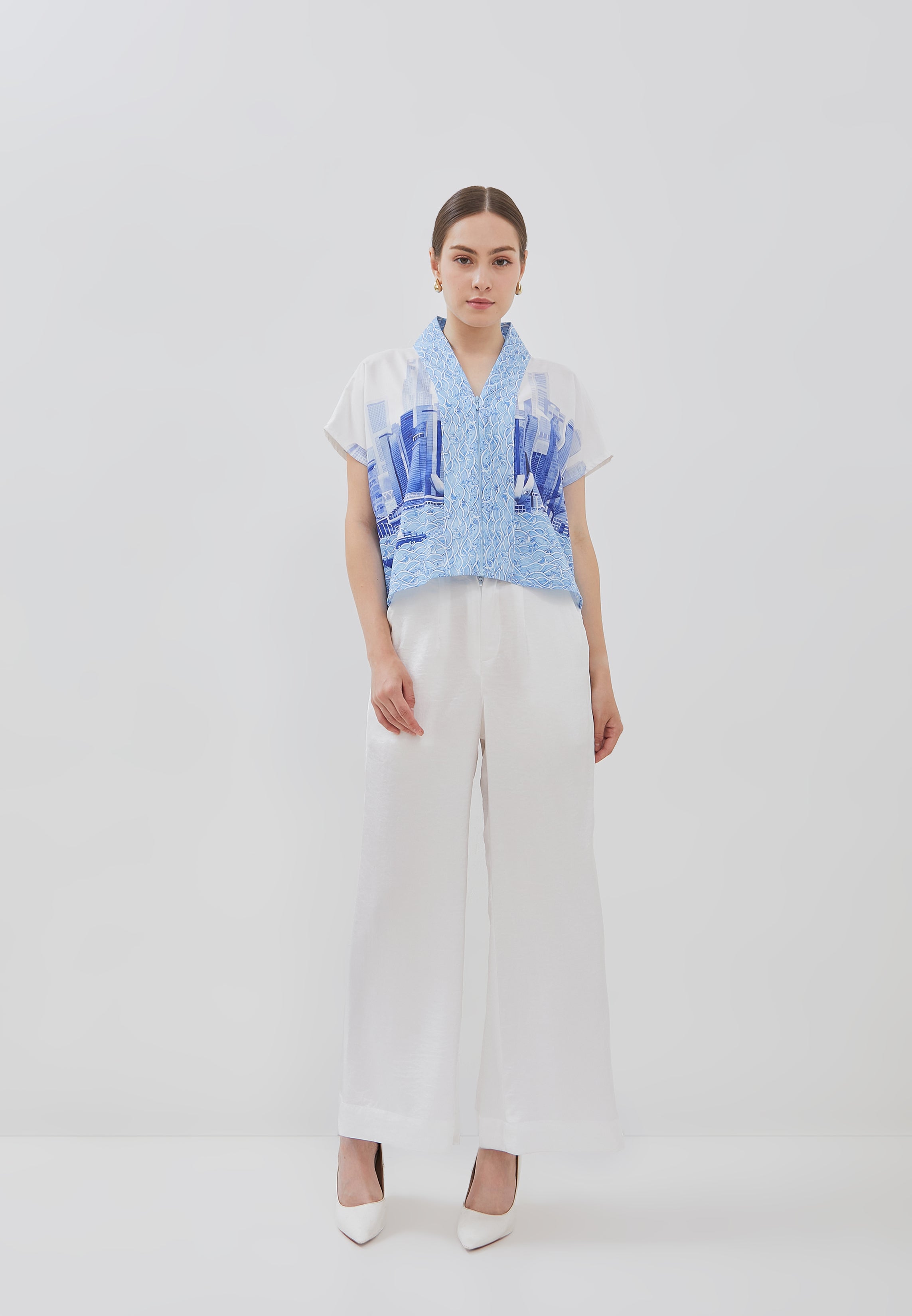 SINGAPORE SKYLINE Blue Kimono Top