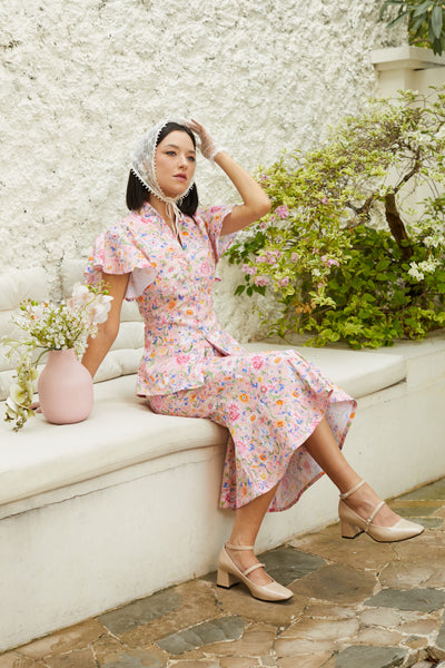 ORIENTAL SPRING Kebaya Flutter Sleeve Top