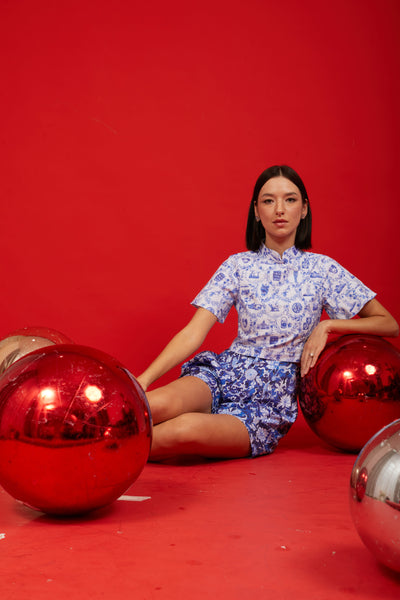 SINGAPORE ICONS Sleeve Crop Top