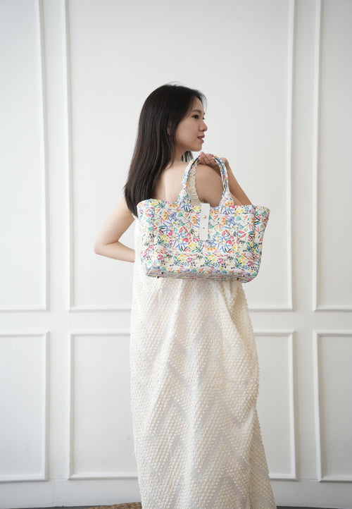 WHITE HANA Canvas Bag