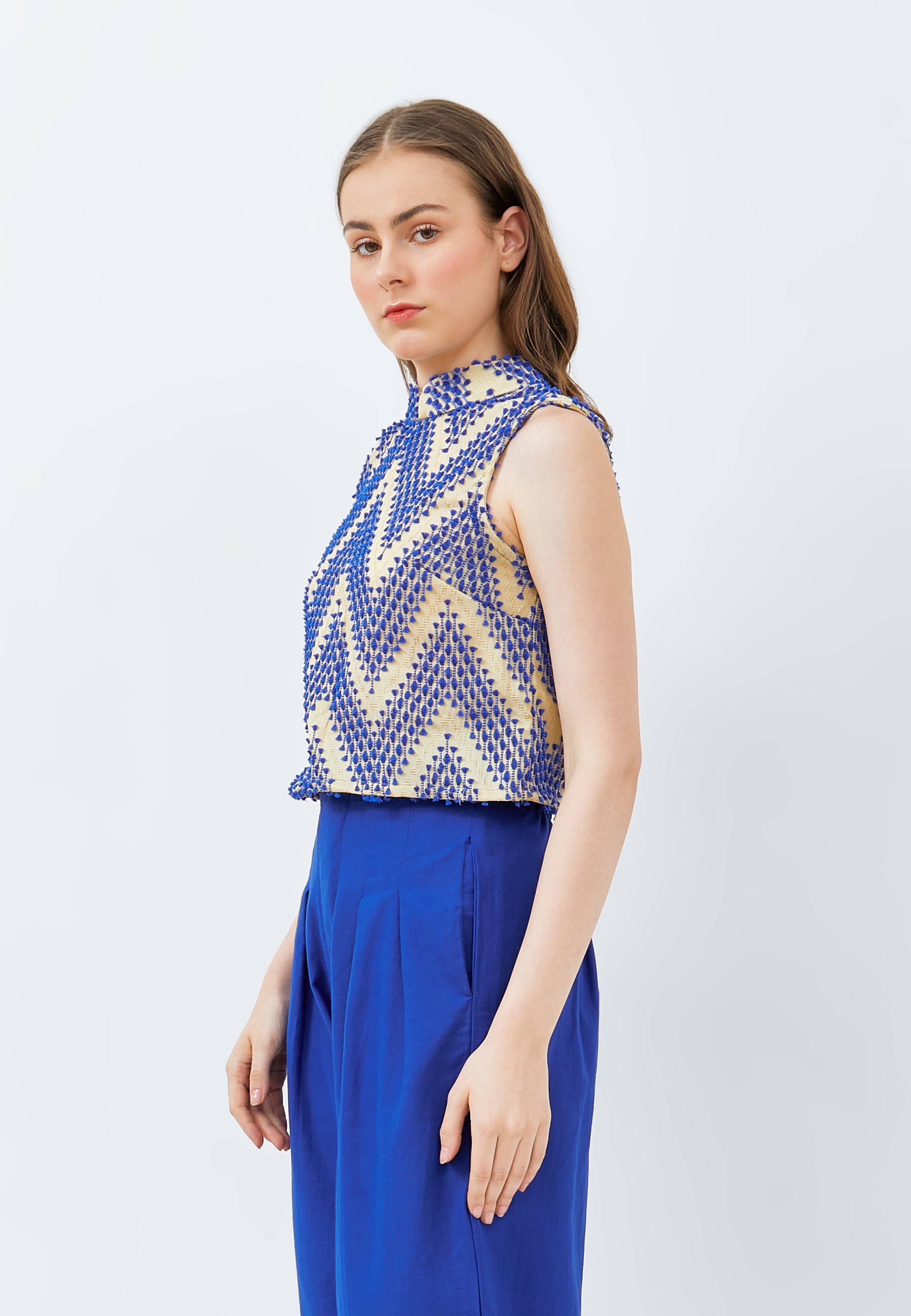 3D Tenun Crop Top