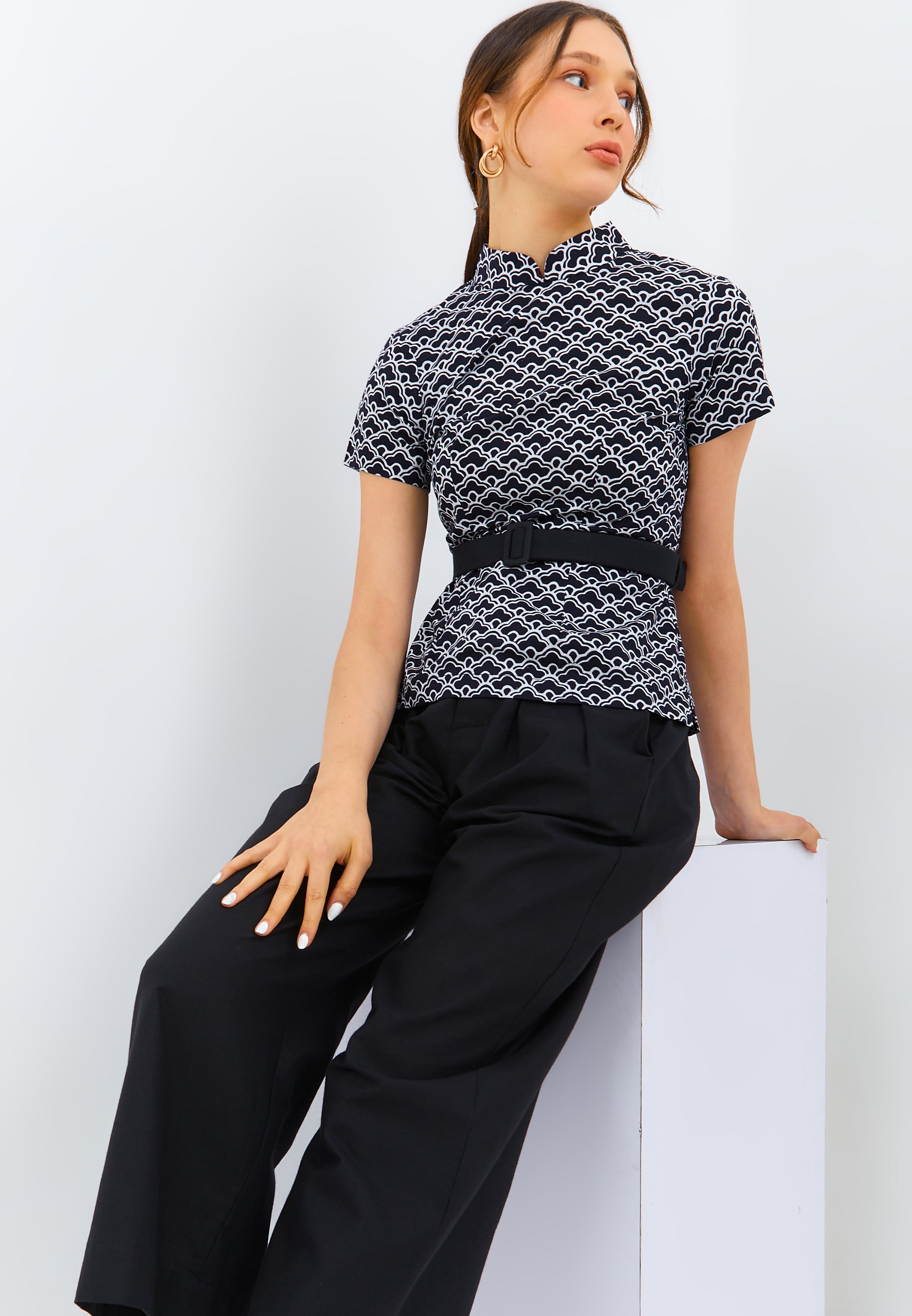 CLOUD Black Batik Sleeve Cheongsam Top