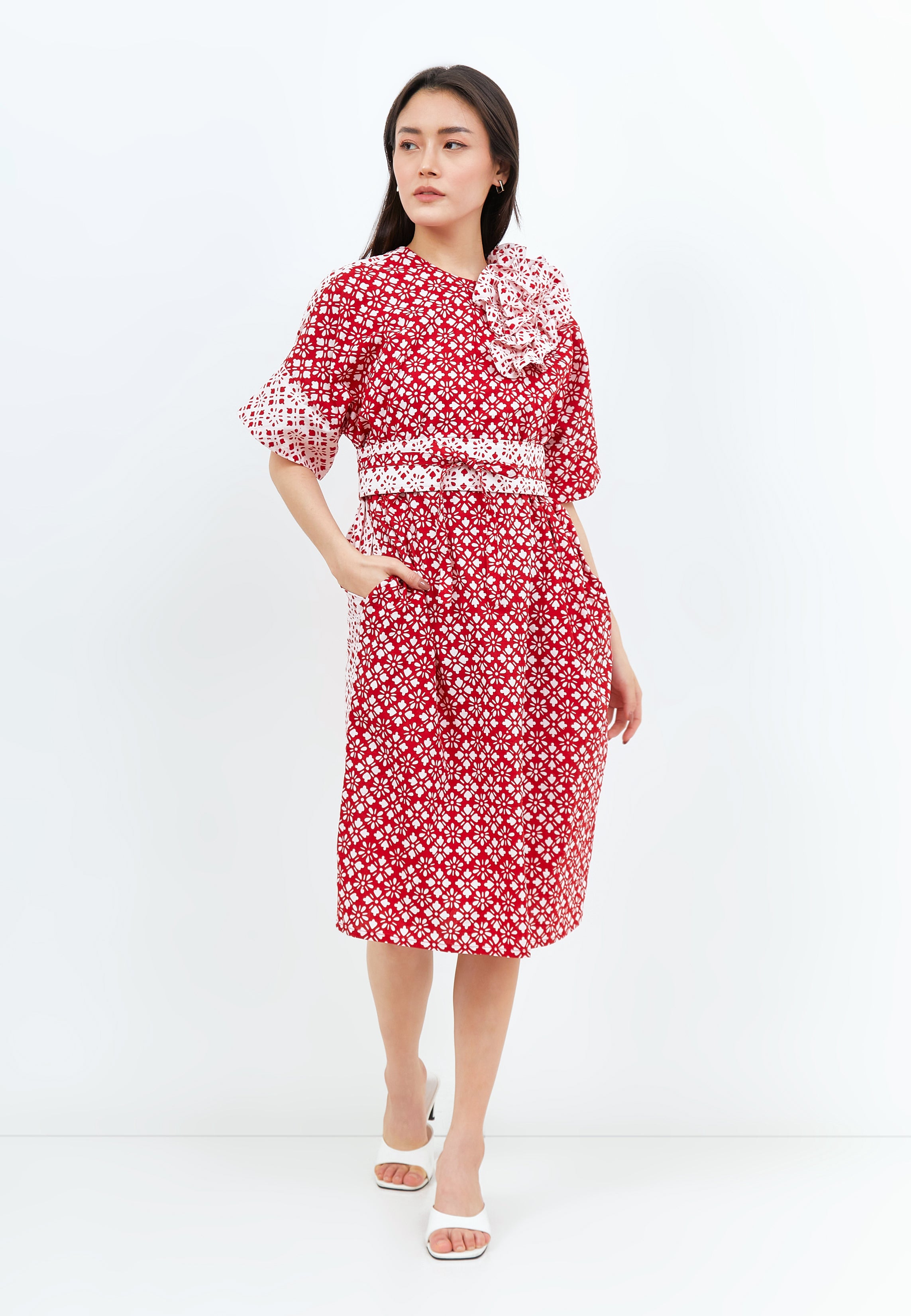 TWINKLING STARS Ruffles Kimono Button Dress