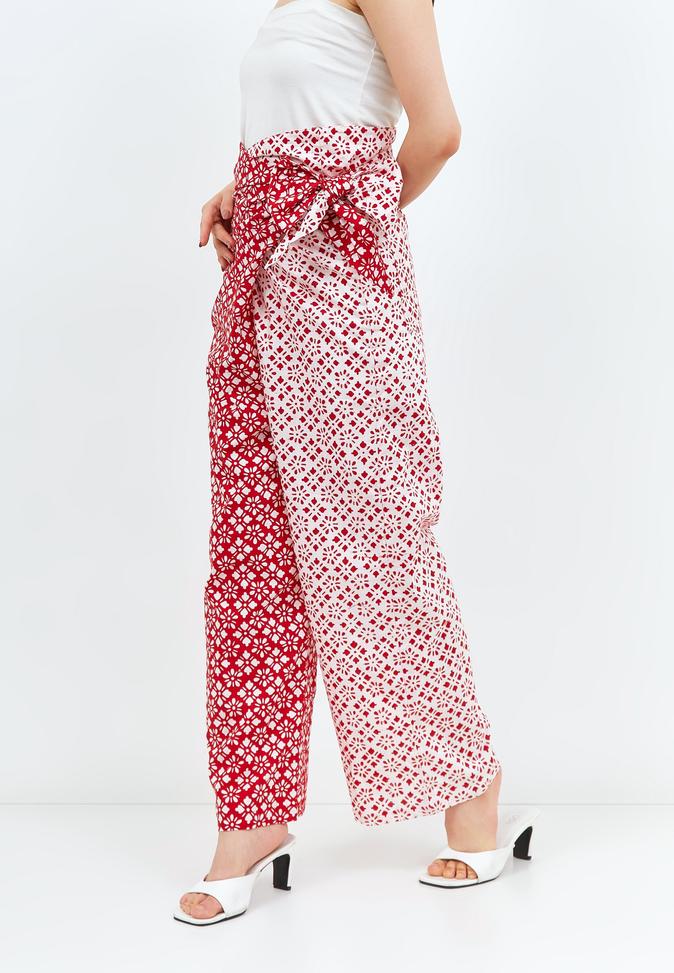 TWINKLING STARS Wrap Pants