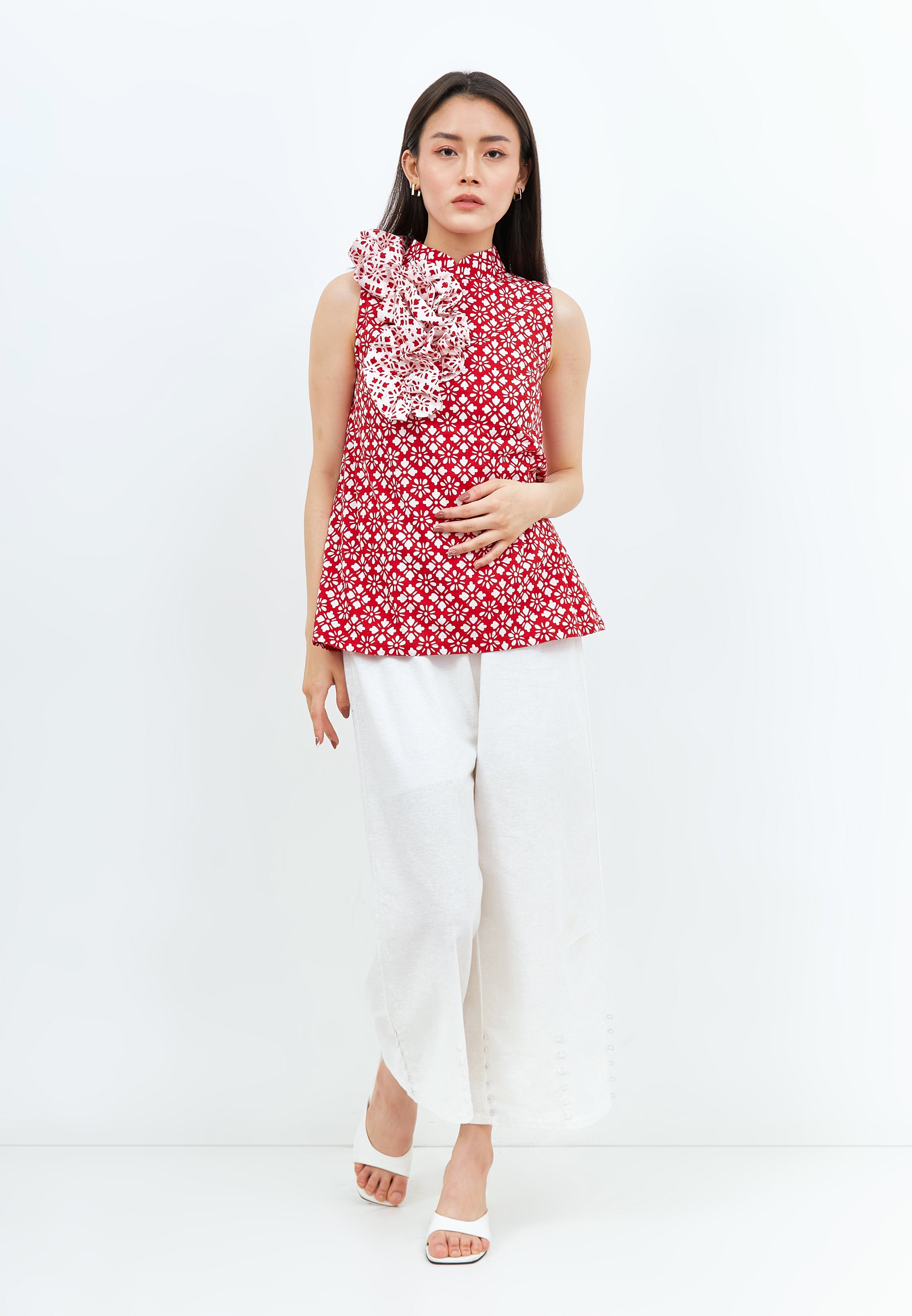 TWINKLING STARS Ruffles Batik Cheongsam Top
