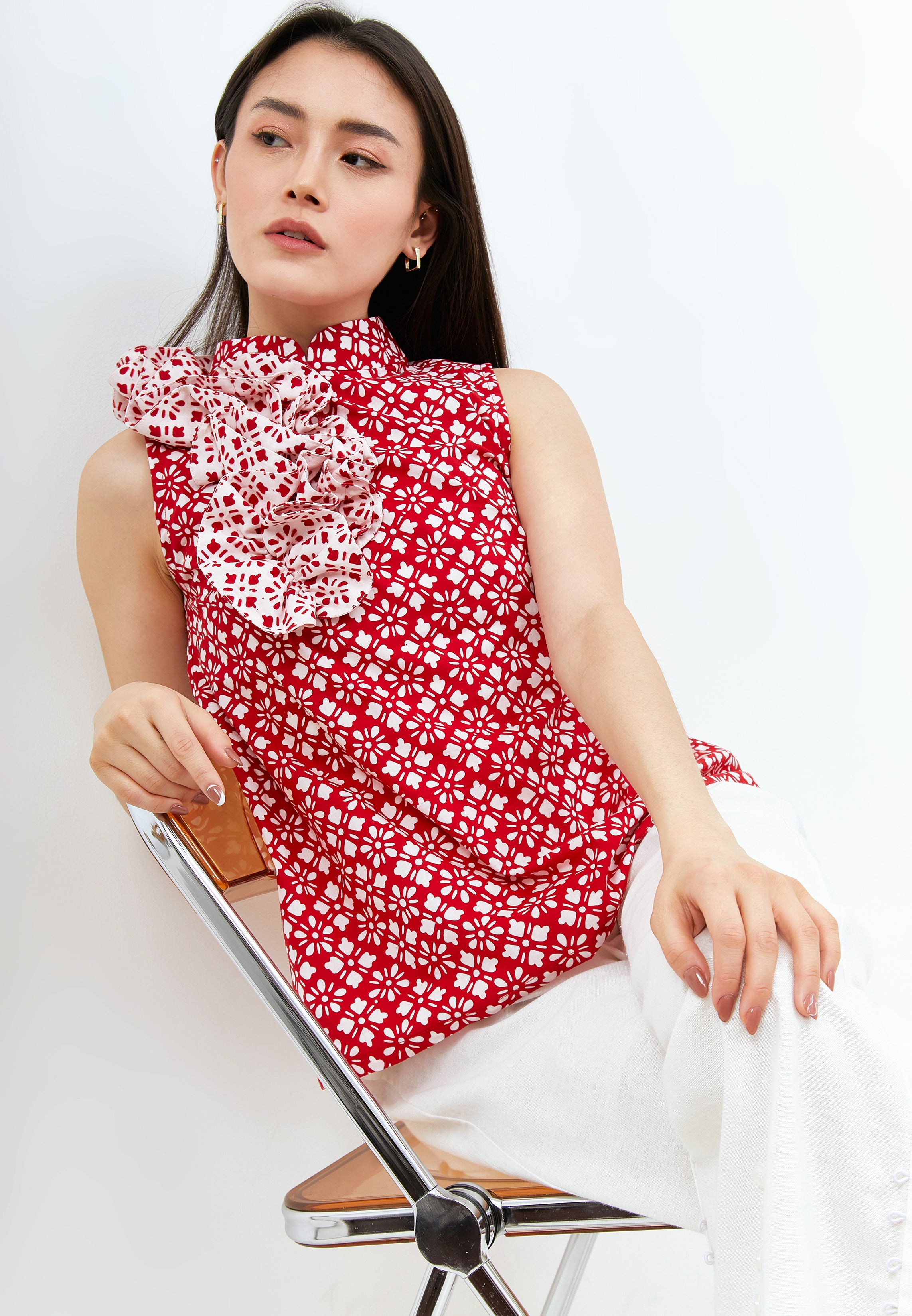 TWINKLING STARS Ruffles Batik Cheongsam Top