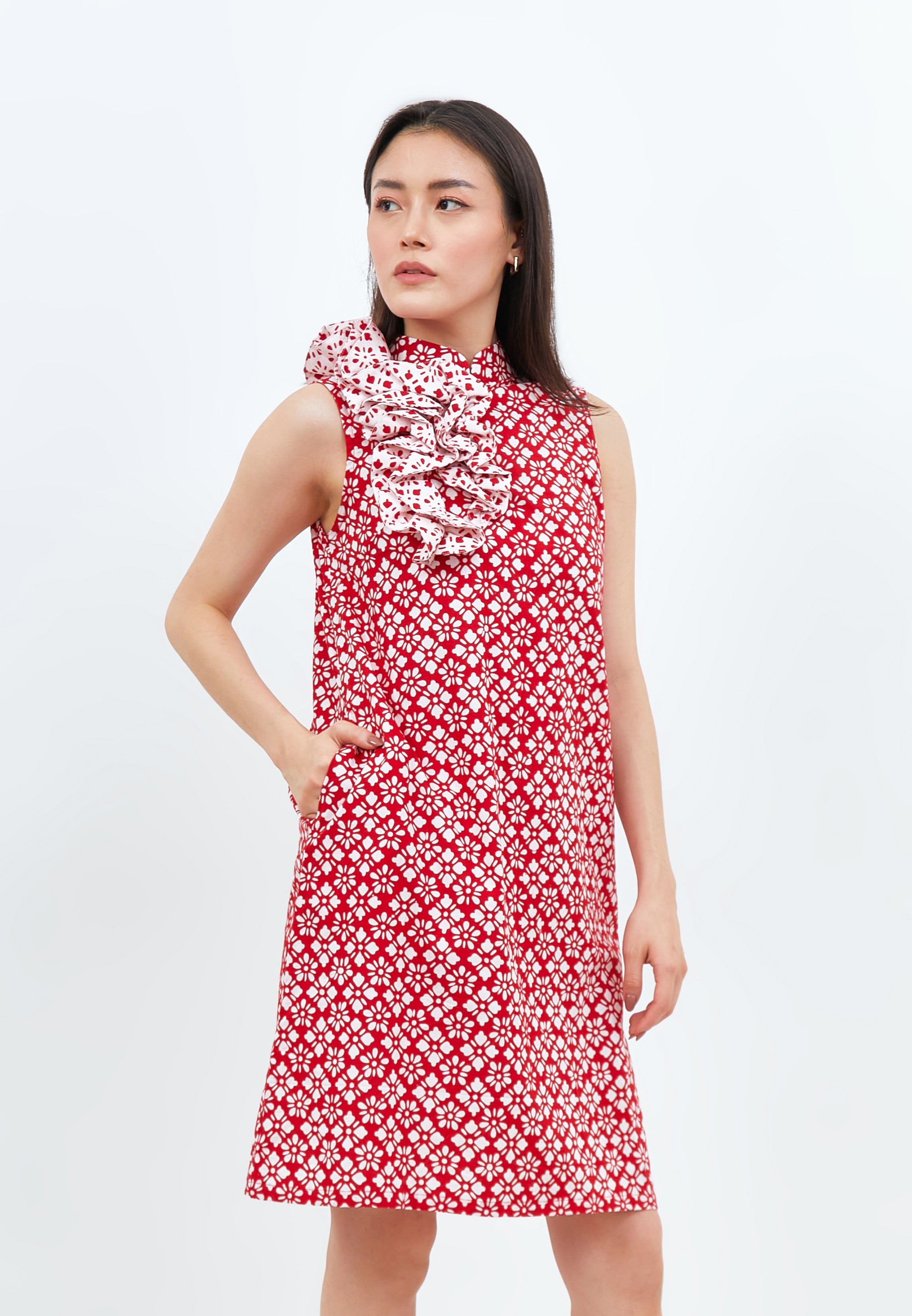 TWINKLING STARS Ruffles Batik A-Line Cheongsam Dress