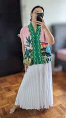 SUMMER STROLL Nyonya Cap Sleeve Top