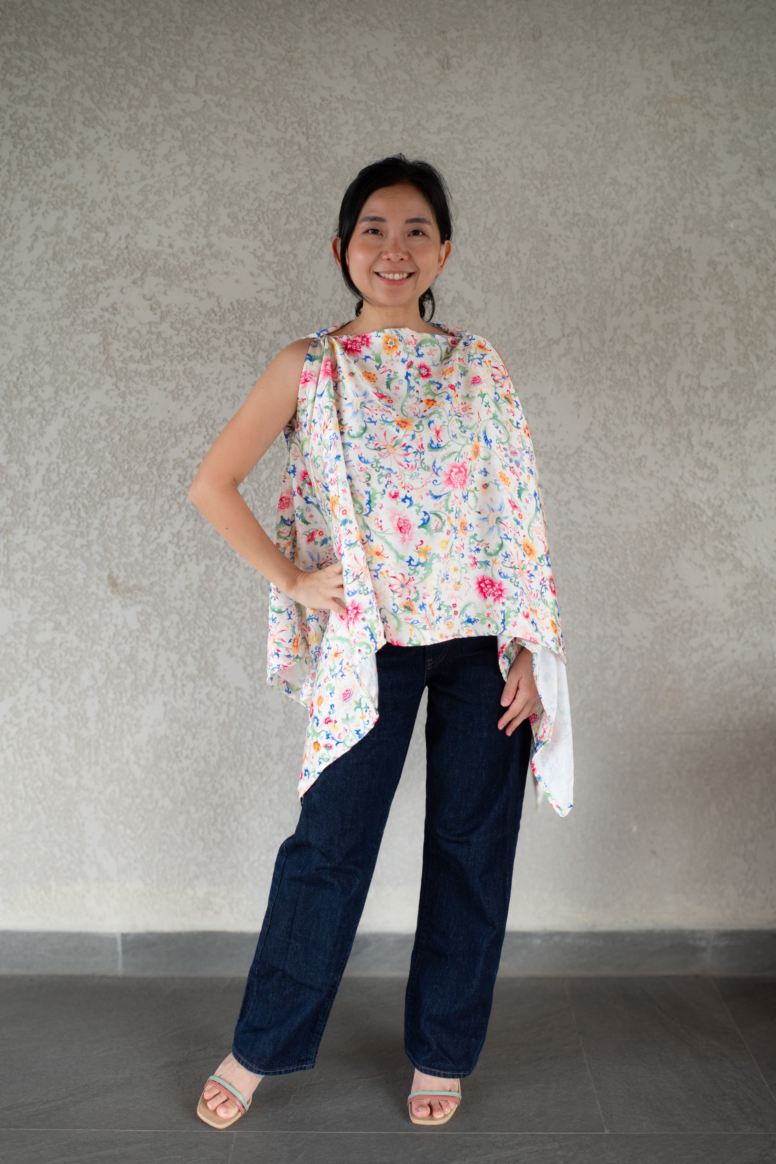 ORIENTAL SPRING White Magical Scarf