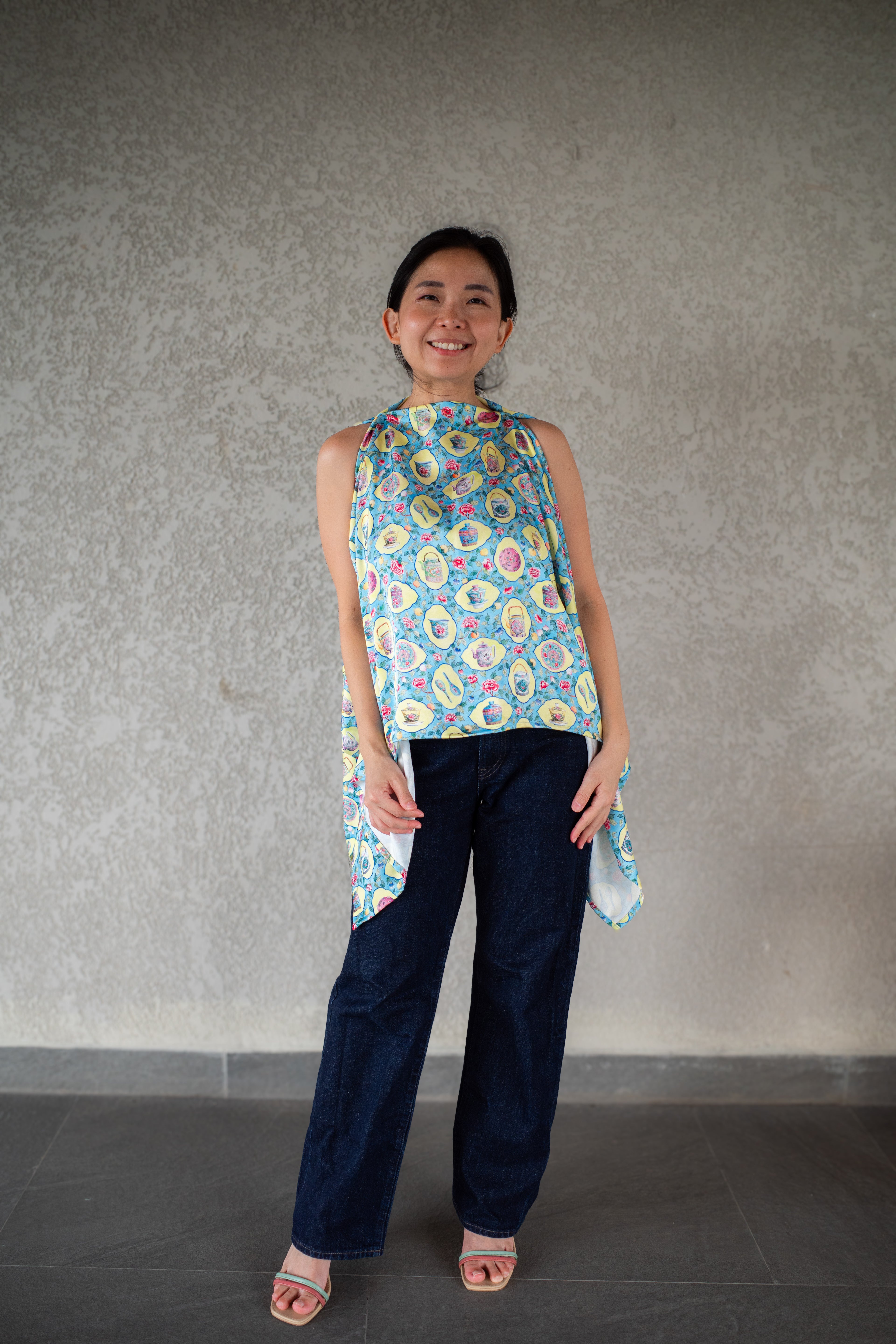 PERANAKAN PORCELAIN Magical Scarf