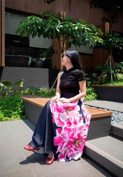 Basic Black Asymmetrical Cheongsam Top