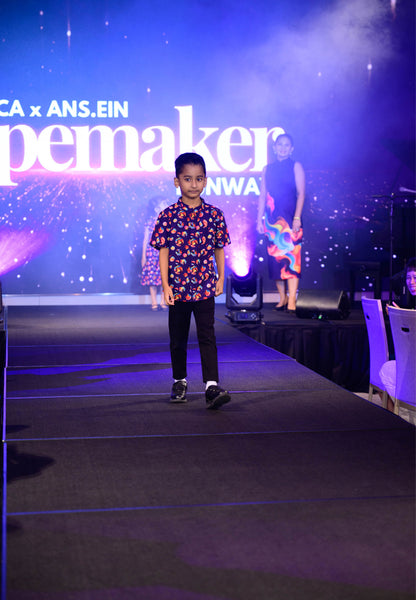 COLOURS OF LOVE Boy Shirt