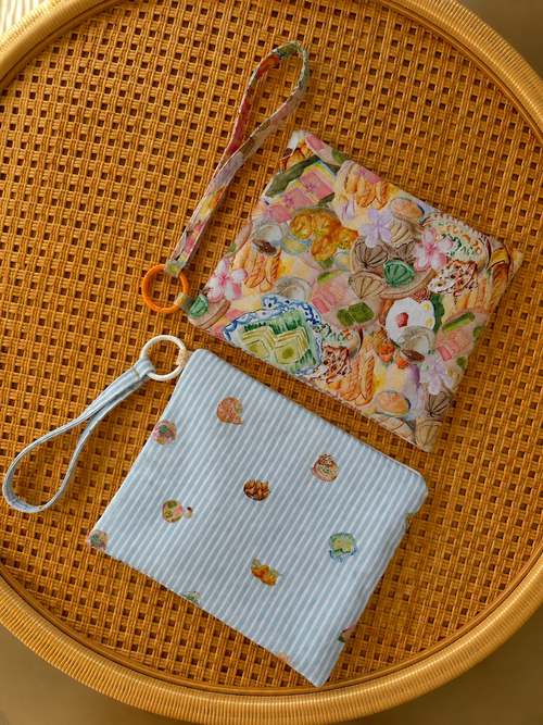 SHIOK! Wristlet