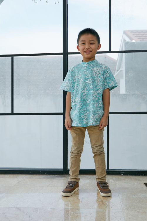SAKURA さくら MINT Boy Batik Shirt