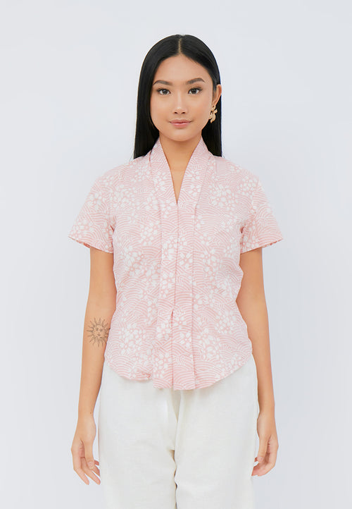 SAKURA さくら Blush Kebaya Top Batik