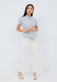 SAKURA さくら Grey Kebaya Top Batik