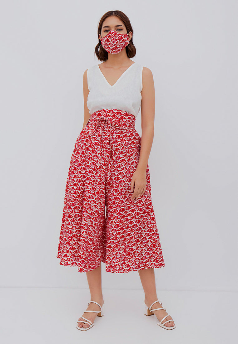 Linen Sleeveless Top in White