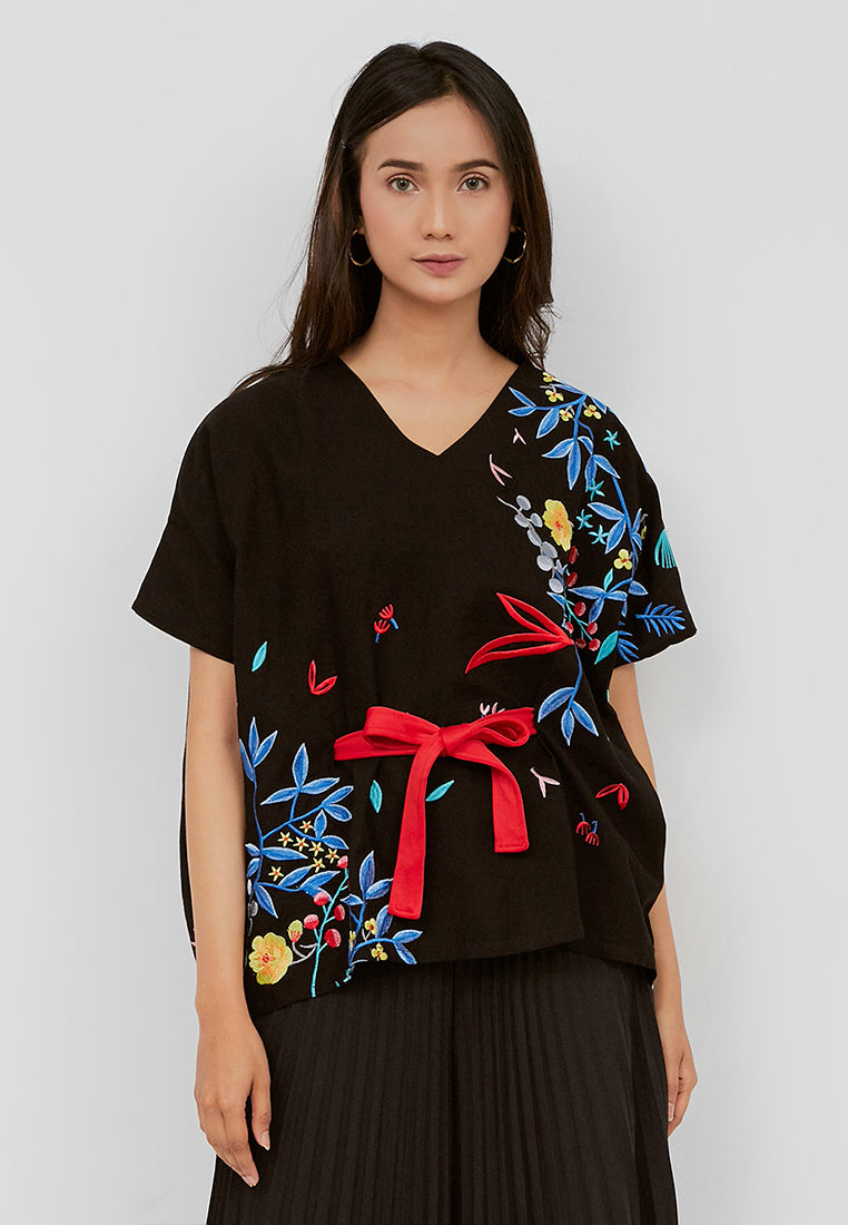 BLACK 花 HANA Embroidery Multiway Top