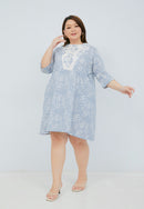 SAKURA さくら Grey Trapeze Dress