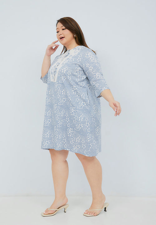 SAKURA さくら Grey Trapeze Dress