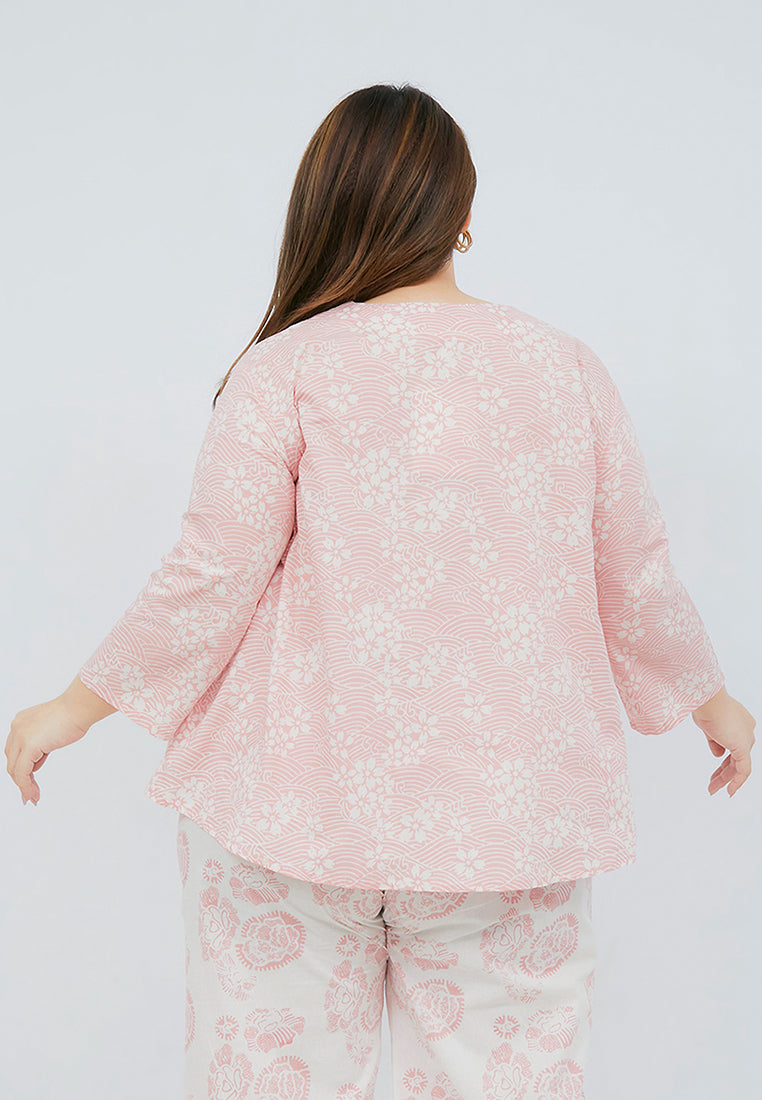 SAKURA さくら Blush Trapeze Shirt