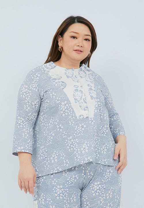 SAKURA さくら Grey Trapeze Shirt