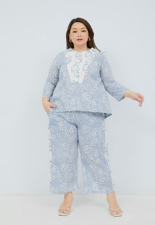 SAKURA さくら Grey Trapeze Shirt