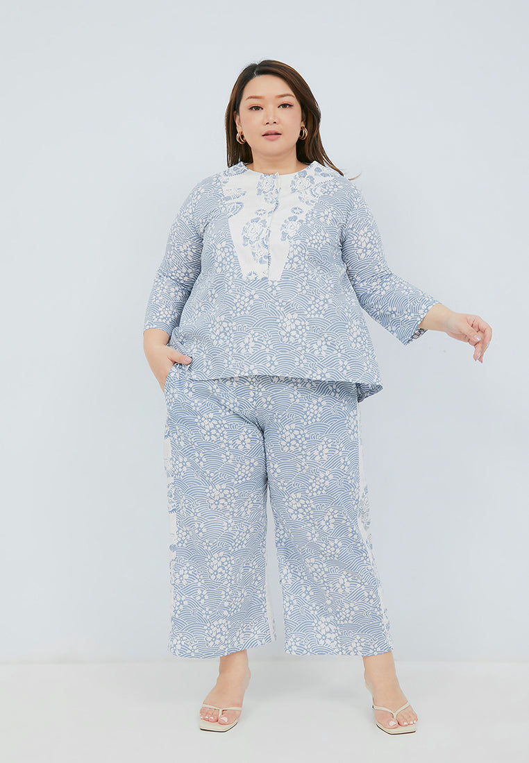 SAKURA さくら Grey Trapeze Shirt