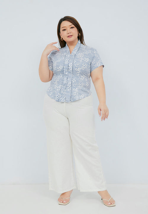 SAKURA さくら Grey Kebaya Top Batik