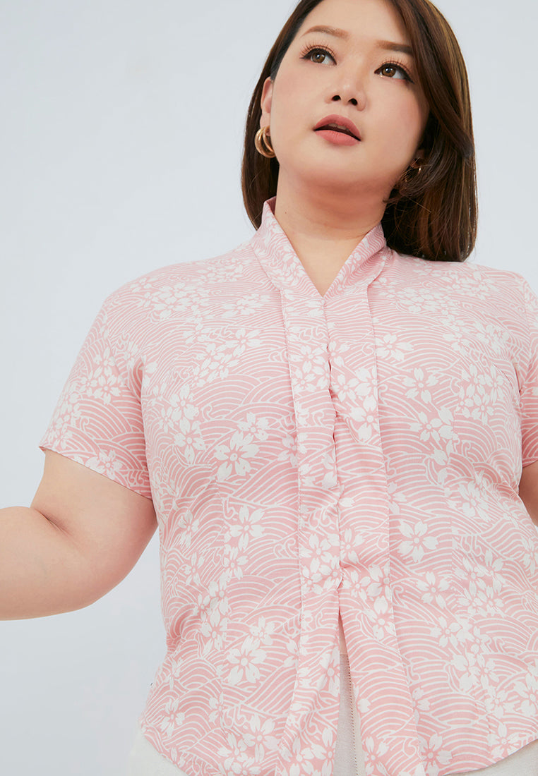 SAKURA さくら Blush Kebaya Top Batik