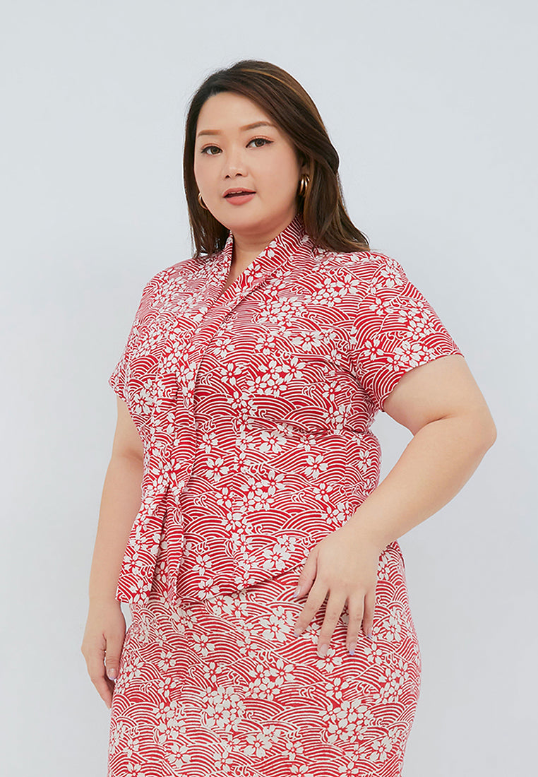 SAKURA さくら Red Kebaya Top Batik