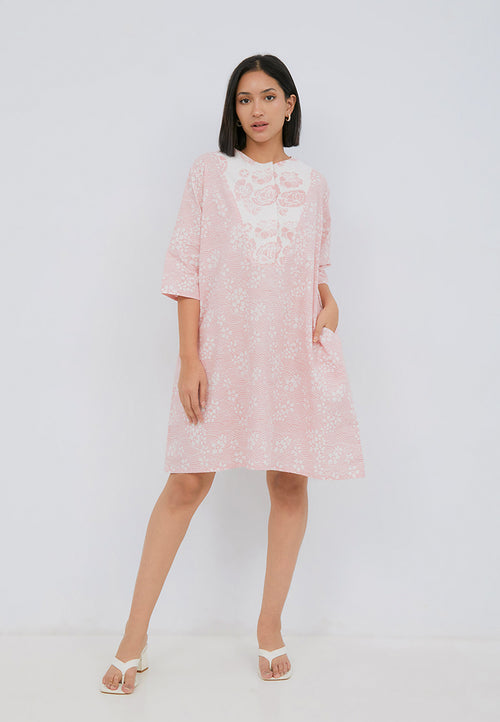 SAKURA さくら Blush Trapeze Dress