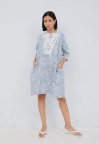 SAKURA さくら Grey Trapeze Dress