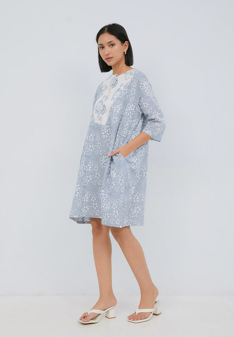 SAKURA さくら Grey Trapeze Dress