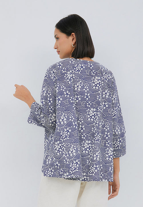 SAKURA さくら Navy Trapeze Shirt